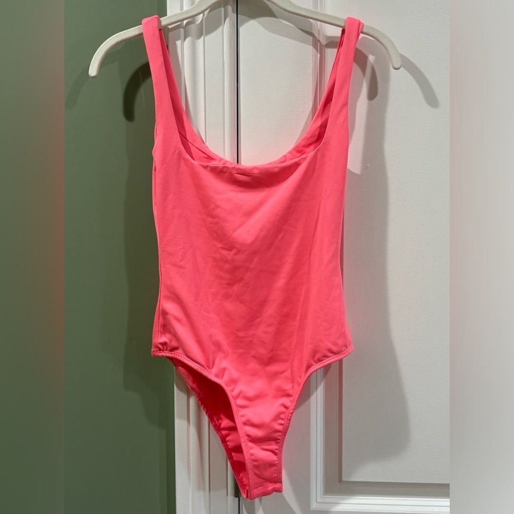 White Fox Boutique Hot Pink Scoop Neck One-Piece Swimsuit - Picture 1 of 3